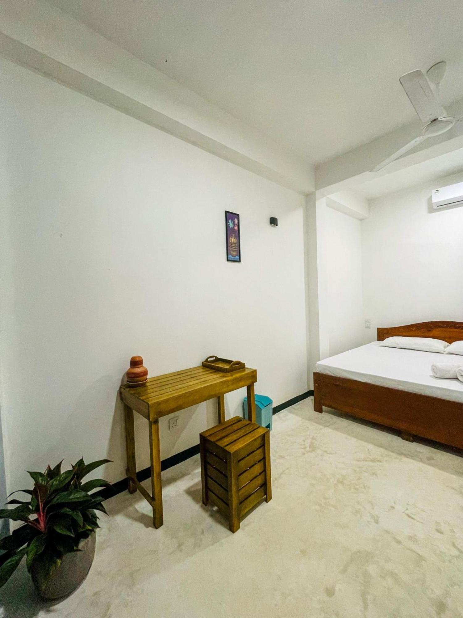 Bed and Breakfast La Fiesta Weligama Pokoj fotografie